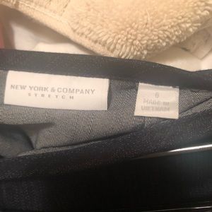 Denim mini skirt back zip size 6 back slit New York & Co